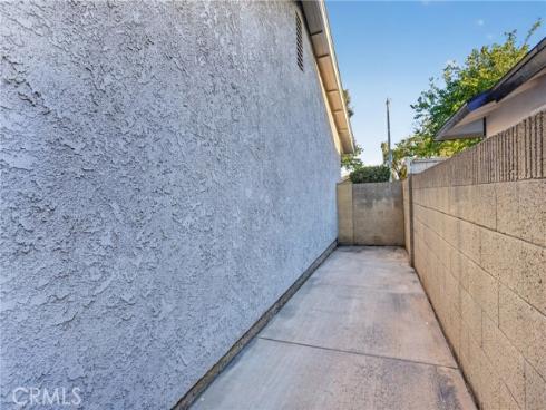 5071 Tripoli , Los Alamitos, CA