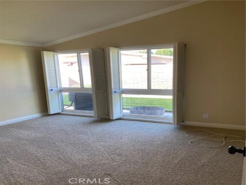 3352 Rowena , Los Alamitos, CA