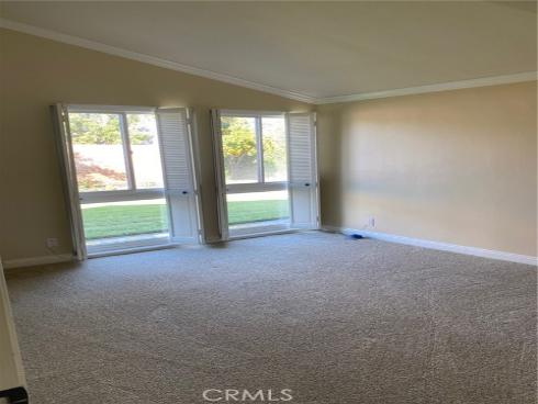 3352 Rowena , Los Alamitos, CA