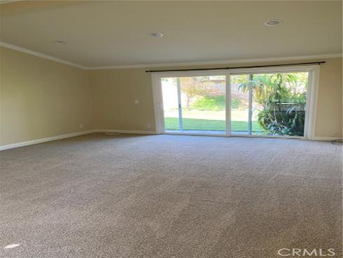 3352 Rowena , Los Alamitos, CA