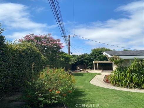 3352 Rowena , Los Alamitos, CA