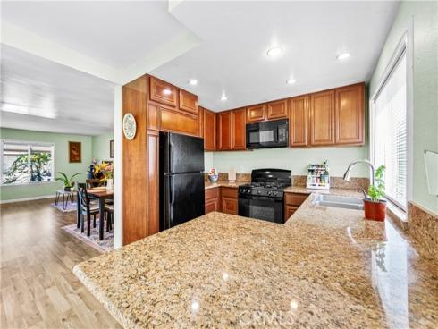 7750 Bolsa 25 Avenue, Midway City, CA