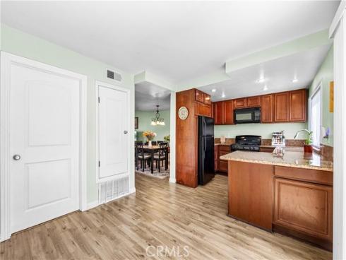 7750 Bolsa 25 Avenue, Midway City, CA