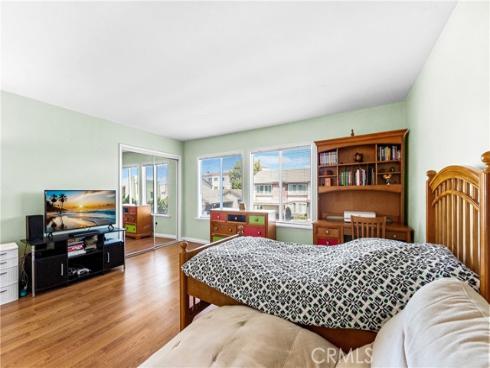 7750 Bolsa 25 Avenue, Midway City, CA