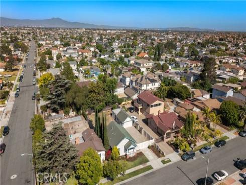 14632 Jackson , Midway City, CA