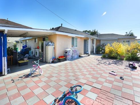 14902 Purdy , Midway City, CA