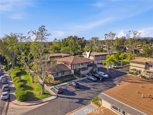 26247 Via Roble 20 , Mission Viejo, CA