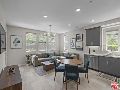 205 Niebla Lane, Mission Viejo, CA