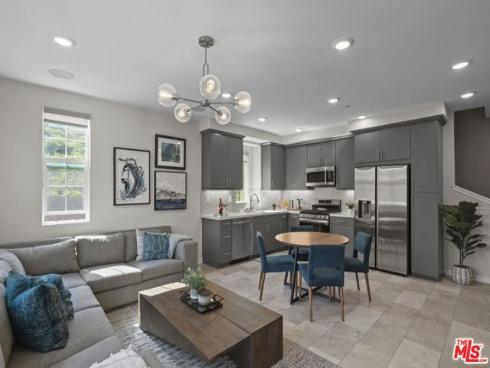 205 Niebla Lane, Mission Viejo, CA
