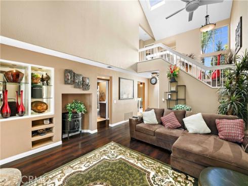 21914 Montagu , Mission Viejo, CA