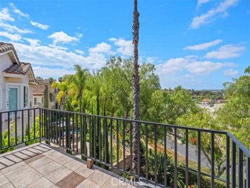 27066 Pacific Terrace , Mission Viejo, CA