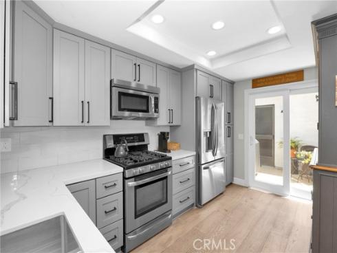 23365 Villena , Mission Viejo, CA