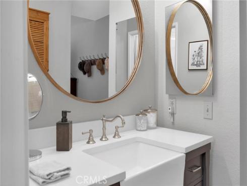 23365 Villena , Mission Viejo, CA