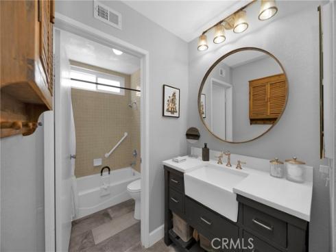 23365 Villena , Mission Viejo, CA