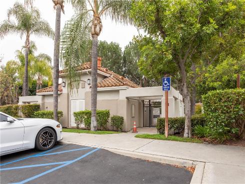 210 California Court, Mission Viejo, CA