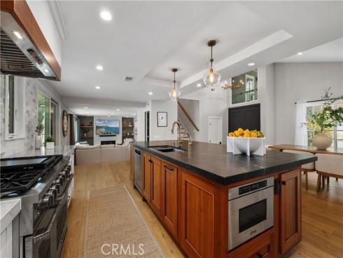 27022 Mariscal , Mission Viejo, CA