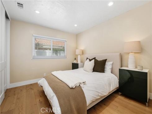 27022 Mariscal , Mission Viejo, CA