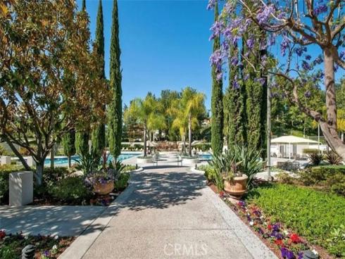 82  Springfield  , Mission Viejo, CA