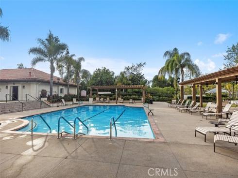27684 Calle Valdes , Mission Viejo, CA