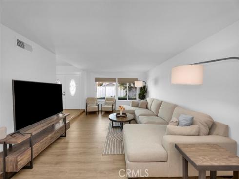 26541 Valpariso , Mission Viejo, CA