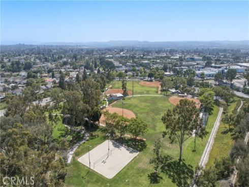 26541 Valpariso , Mission Viejo, CA