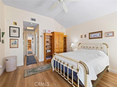 21092 Cedar Lane, Mission Viejo, CA