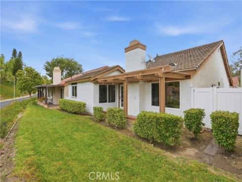 23592  Villena  , Mission Viejo, CA