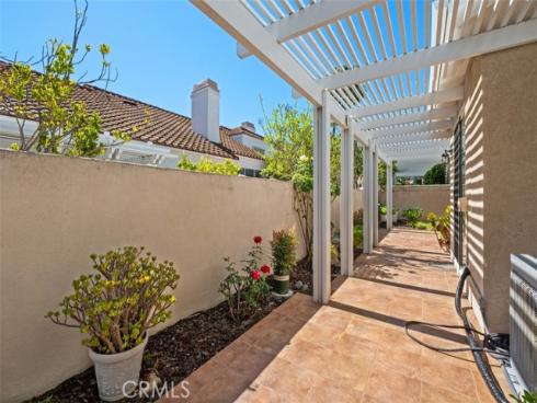 21522 Andorra , Mission Viejo, CA
