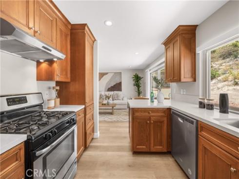 23992 Via La Coruna , Mission Viejo, CA
