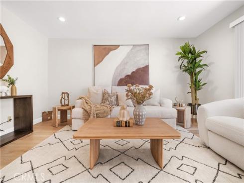 23992 Via La Coruna , Mission Viejo, CA