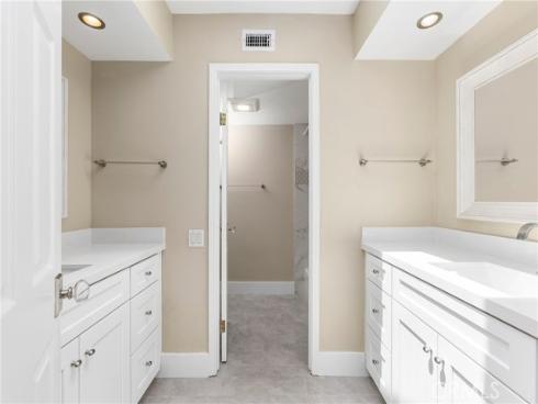 22931 Calle Azorin , Mission Viejo, CA