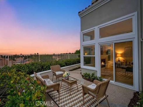 21285 Amora , Mission Viejo, CA