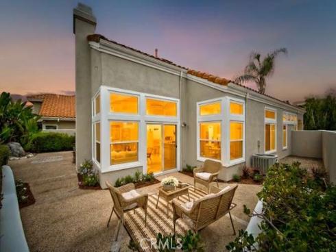 21285 Amora , Mission Viejo, CA