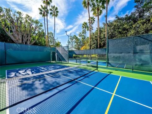 21285 Amora , Mission Viejo, CA