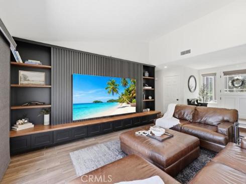 21711 Bogarra , Mission Viejo, CA