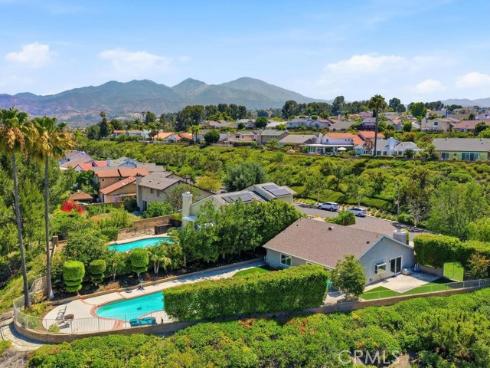 21711 Bogarra , Mission Viejo, CA