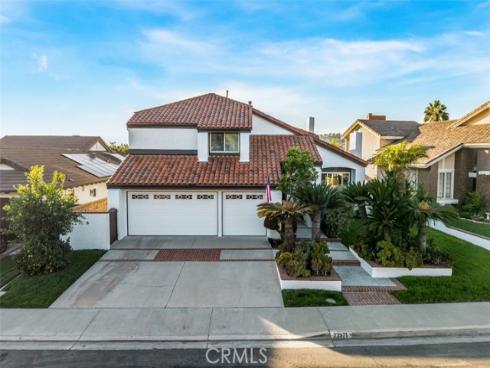 22971 Tiagua , Mission Viejo, CA