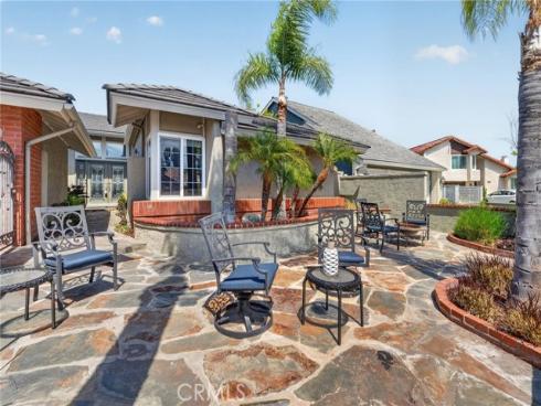 27441 Valderas , Mission Viejo, CA