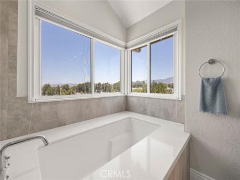 28671 Walnut Grove, Mission Viejo, CA