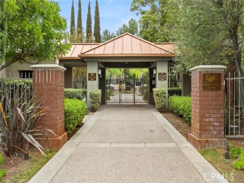 28671 Walnut Grove, Mission Viejo, CA