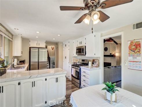 25231 Pericia , Mission Viejo, CA