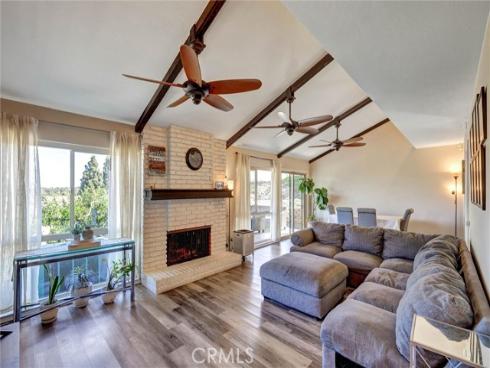 25231 Pericia , Mission Viejo, CA