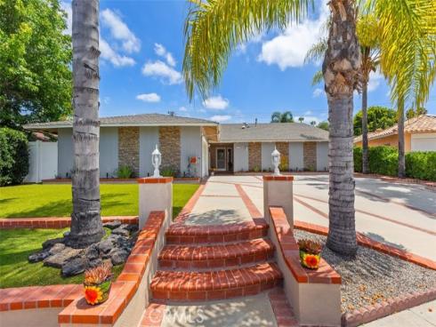 25611 Adriana Street , Mission Viejo, CA