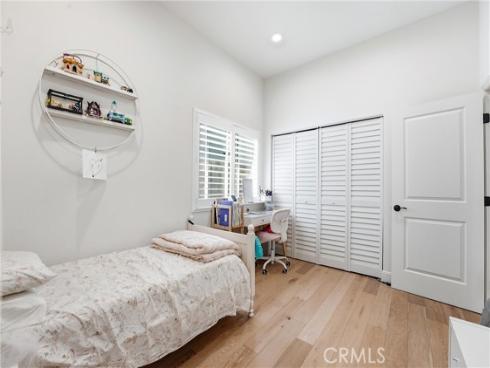 28435 Ronea , Mission Viejo, CA