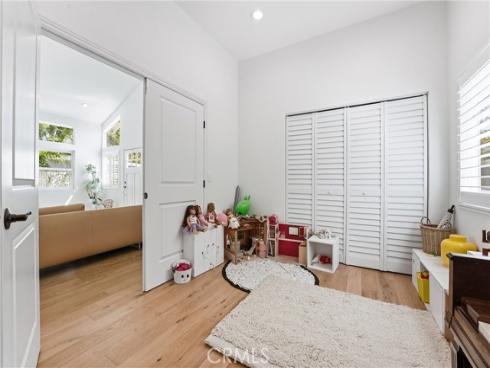 28435 Ronea , Mission Viejo, CA