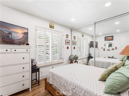 23672 Villena , Mission Viejo, CA