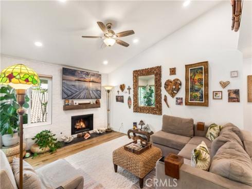 23672 Villena , Mission Viejo, CA