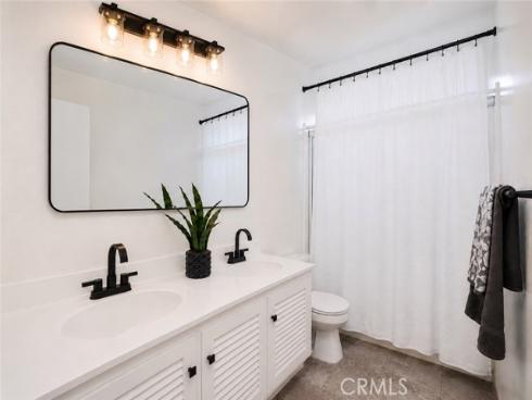 25472 Chrisanta , Mission Viejo, CA