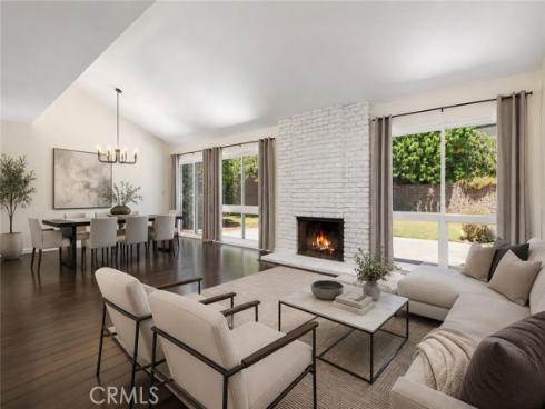25472 Chrisanta , Mission Viejo, CA