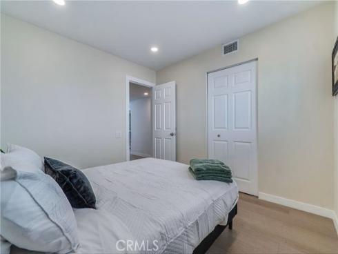 25421 Adriana , Mission Viejo, CA
